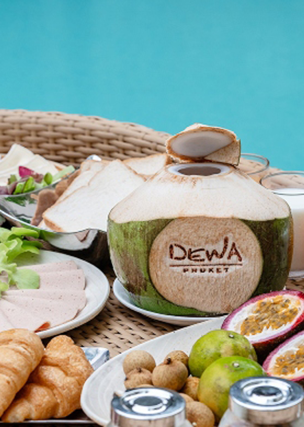 Dewa Phuket Resort & Villas - Floating Breakfast